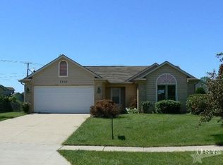 1110 Oak Bay Run, Fort Wayne, IN 46825
