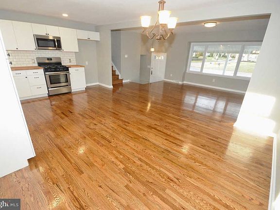 5th image of 1775 Monarch Ln