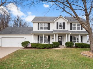 553 Quarterhorse Trl, Saint Peters, MO 63376