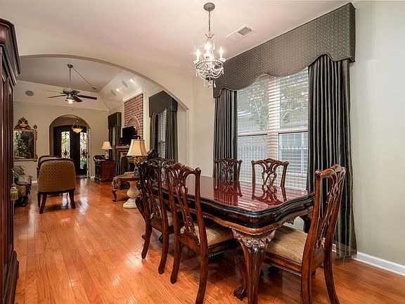 5th image of 3041 Ole Bartlett Ct