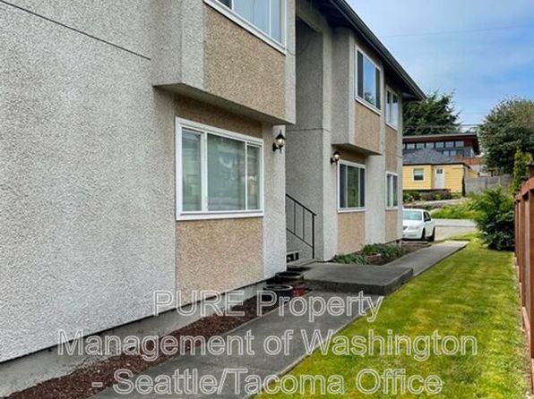 9816 20th Ave SW APT 202