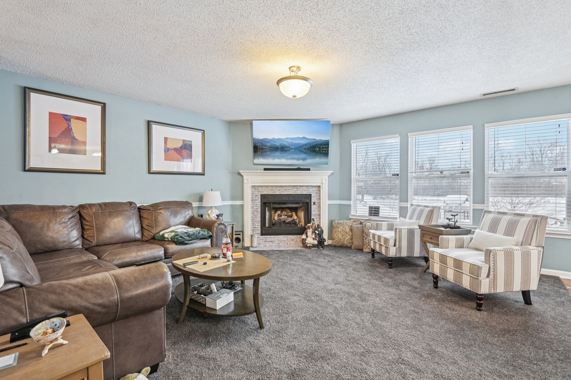 next background image