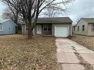 2119 Green Acres St, Wichita, KS 67218