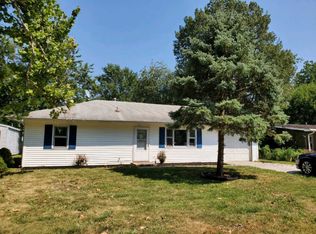1402 Rosewood Dr, Champaign, IL
