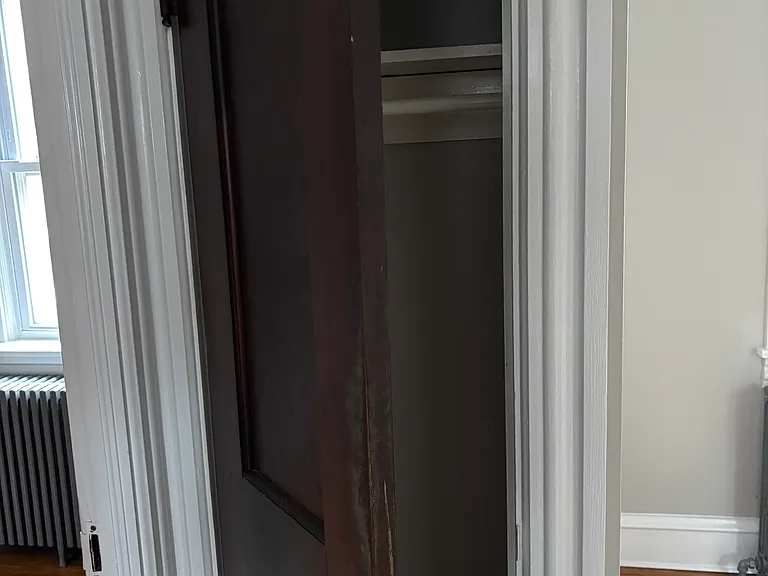 529 Spruce St — Photo 14