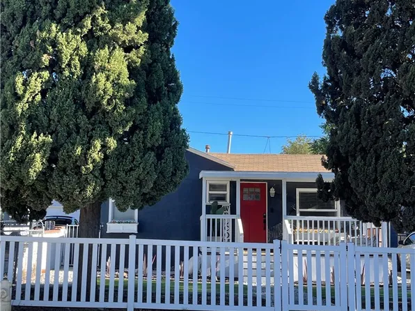 977 W Hays St, Banning, CA 92220