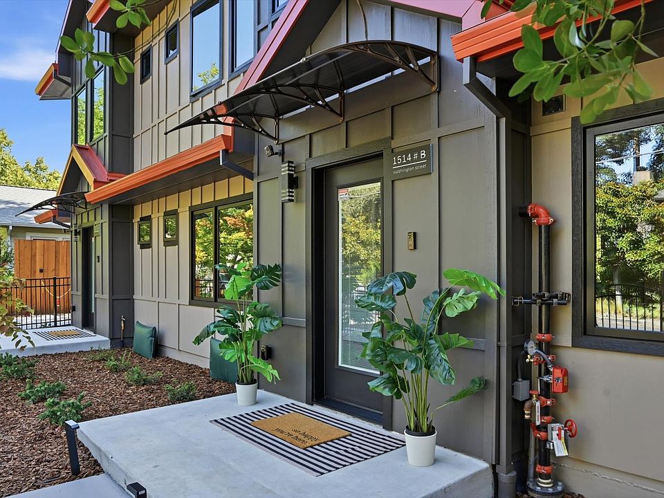 1st image of 1514 Washington Street #B