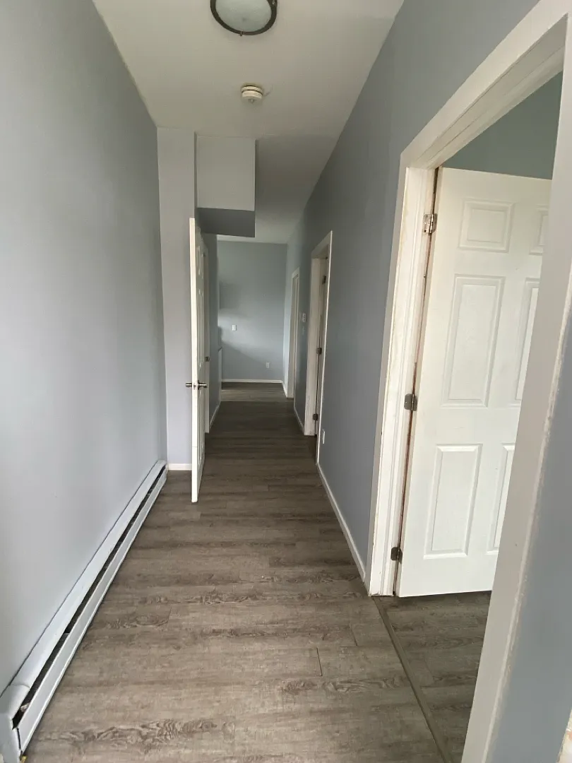 2 bed, $1,400 — Photo 1