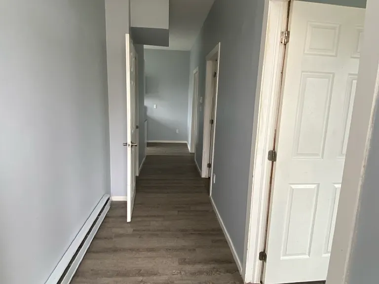 814 Wellington St E #1 — Photo 1