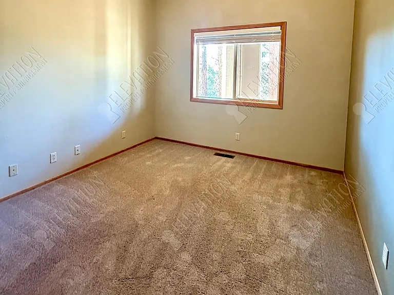 1955 NW Brogan — Photo 25