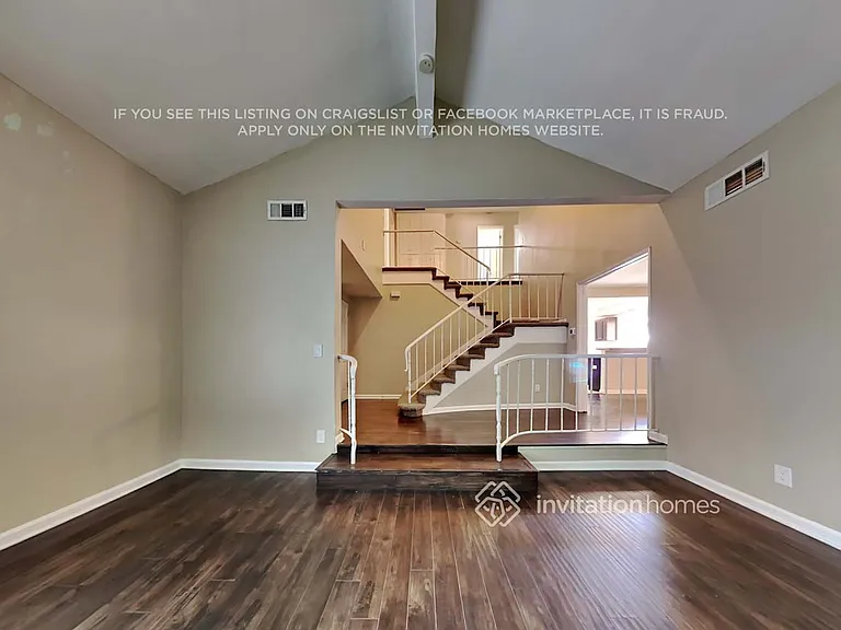 15929 Eccles St — Photo 5