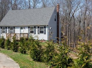 8 Archer Way, Coventry, RI 02816