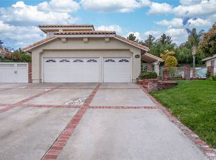 27615 Moonlight Pl, Castaic, CA 91384