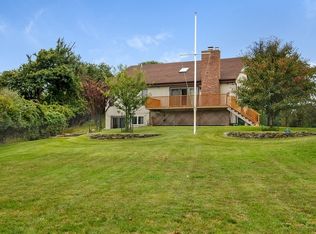 11 S Fenmore St, Montauk, NY 11954