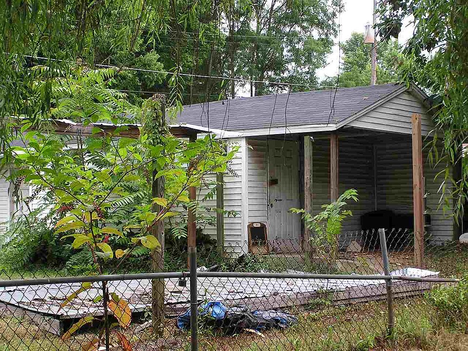 2nd image of 249 N 5th St