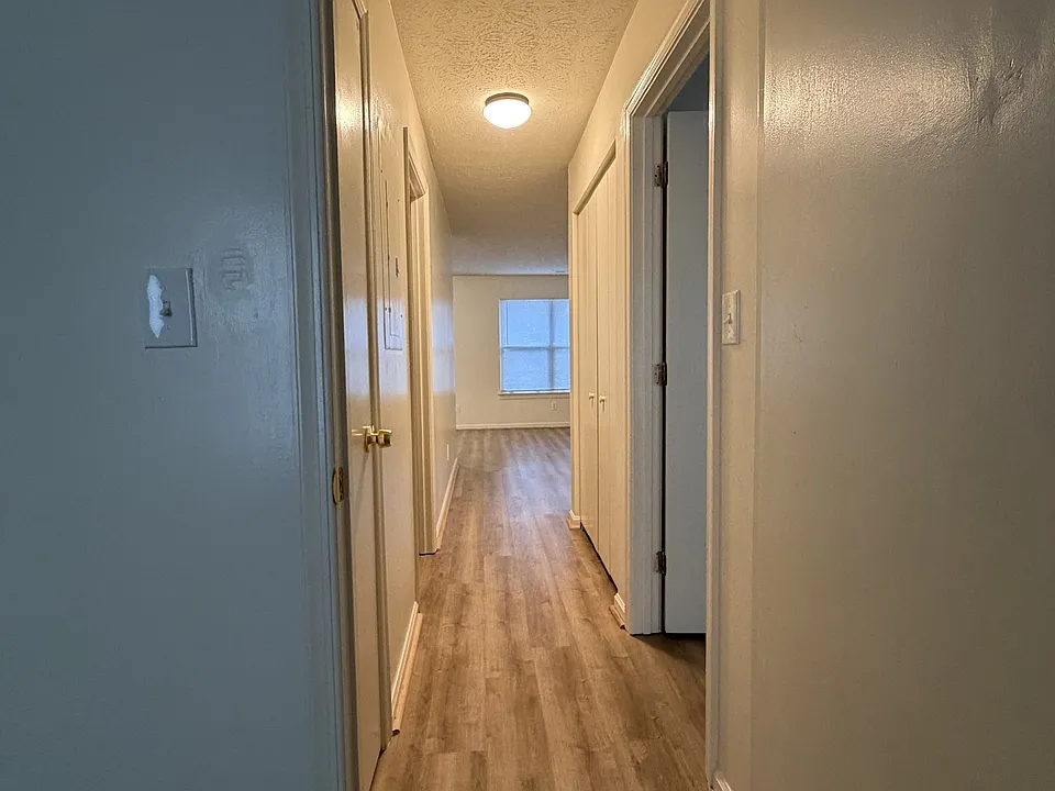 2014 E Pembroke Ave