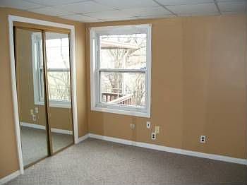 3rd image of 3256 Voigt Ct