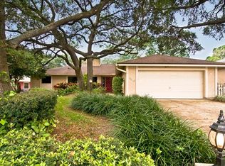 2824 Hamlin Pl, Palm Harbor, FL 34684