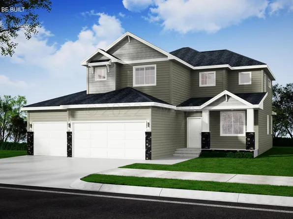 7362 28th St S, Fargo, ND 58104