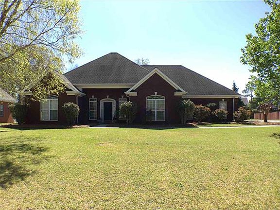2nd image of 216 Knob Hill Dr