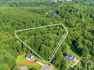 112 Homewood Ln, Statesville, NC 28625