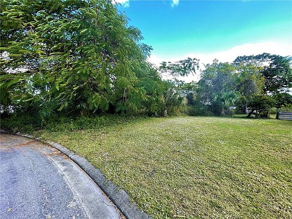 2nd image of 239 Waterway Cir NE