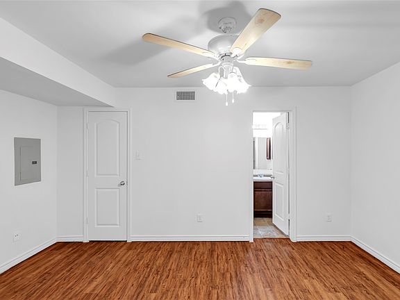 5th image of 9829 Walnut St APT O114