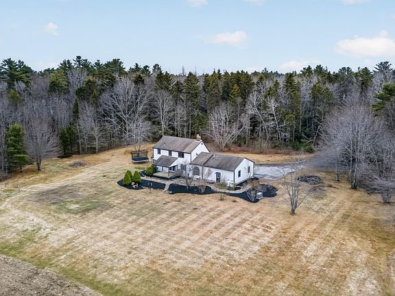 3rd image of 17 Stone Ridge Drive
