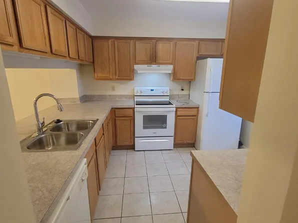 5194 Sunridge Palms Dr #5194, Tampa, FL 33617