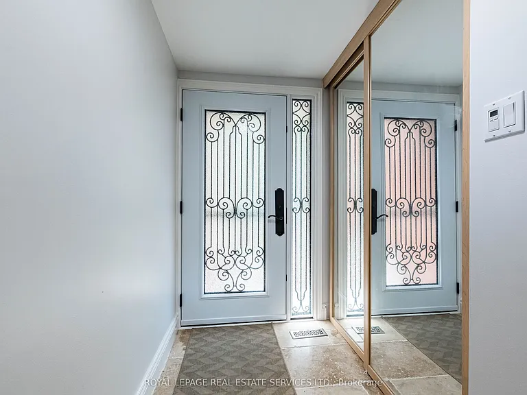 1855 Maple Ridge Dr #35 — Photo 6