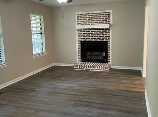 1305 Willing Ln, Signal Mountain, TN 37377