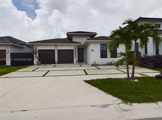 14560 SW 22nd Ter, Miami, FL 33175