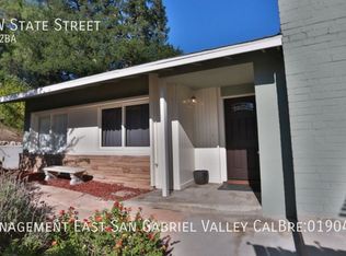 93 W State St, Pasadena, CA 91105