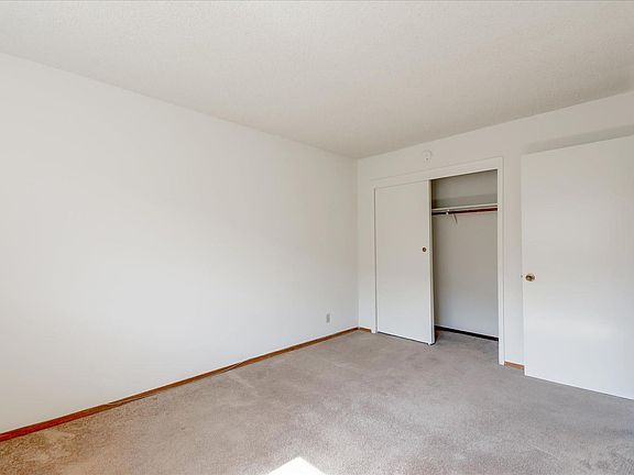 5th image of 638 Rebecca Way APT 3