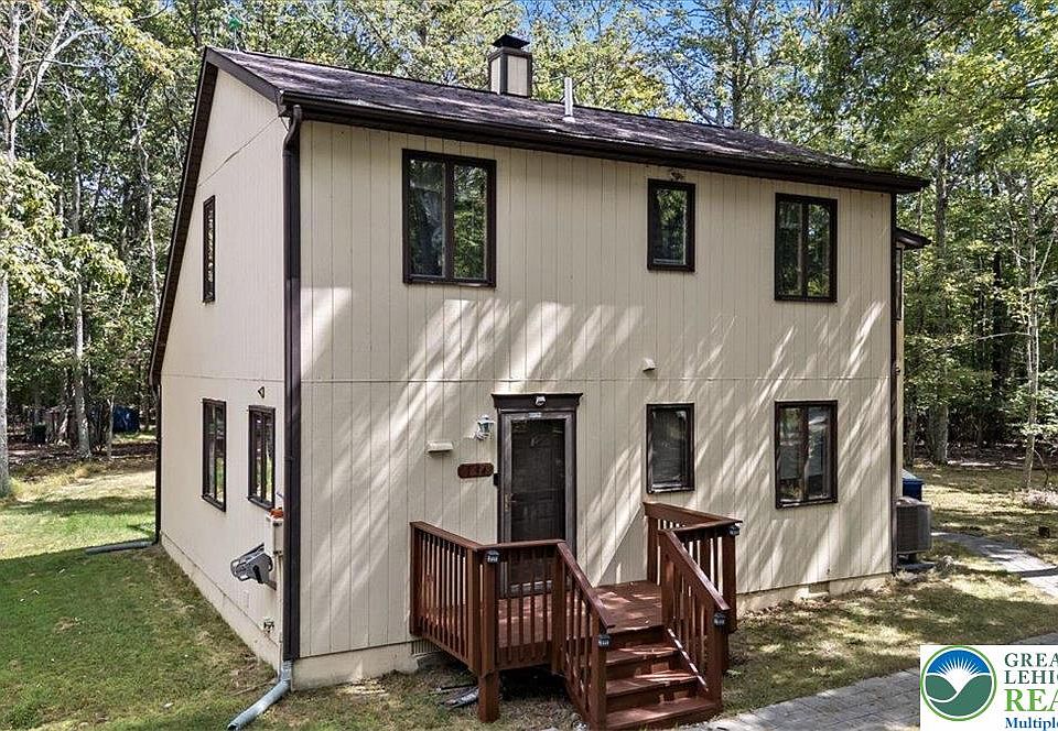 1st image of 134 Oakenshield Dr