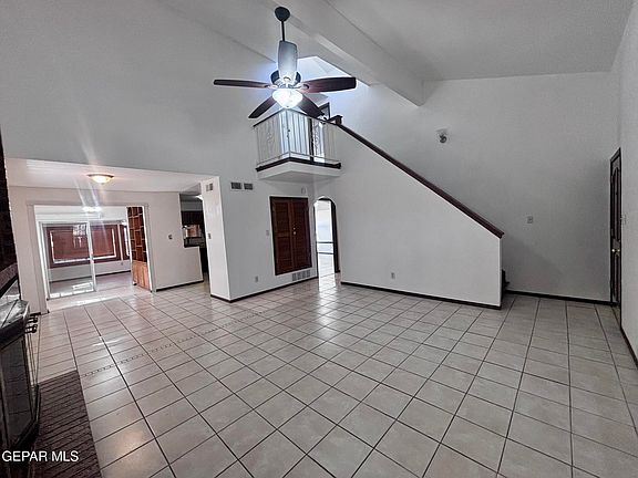 4th image of 11578 Chaplin Ct