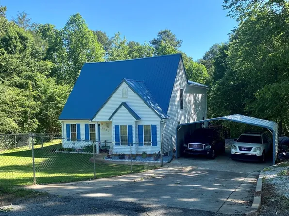 177 Della Ln, Six Mile, SC 29682