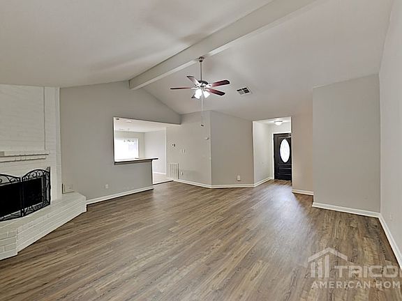 3rd image of 16715 Summer Dawn Ln