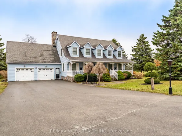 17 Forest Hill Dr, Hamilton, ON K9A 4J9