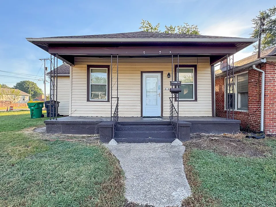 313 N 8th Ave