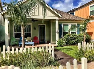 306 Sailhouse Way, Rockport, TX 78382