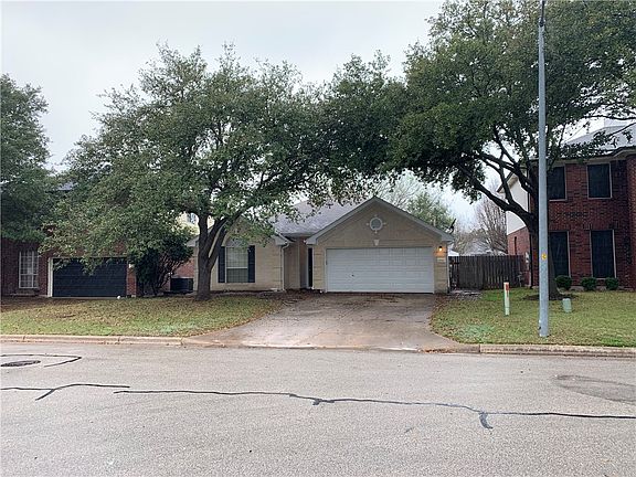 2nd image of 17130 Copperhead Dr