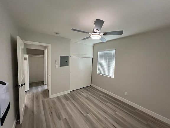 3rd image of 3949 Mississippi St #3950