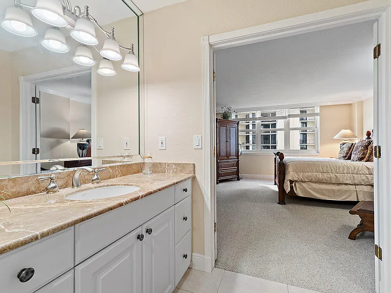 5440 N Ocean Dr #907 — Photo 26