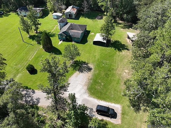3rd image of 15600 Ridge Rd