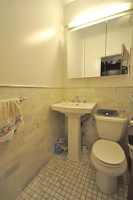 Rented by REAL New York | media 6