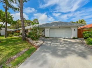 1828 Bridge St, Englewood, FL 34223