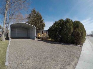 2205 E East St, North Platte, NE 69101