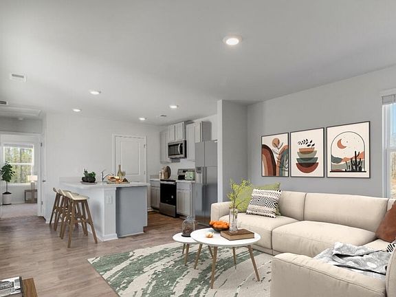 5th image of 530 Sable Court