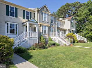 70 Wagon Wheel Dr, Sicklerville, NJ 08081